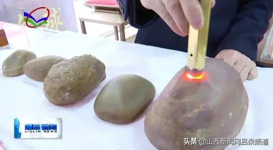 吕梁糯化种翡翠原石的简单介绍-第3张图片-翡翠网 吕梁糯化种翡翠原石的简单介绍-第3张图片-翡翠网