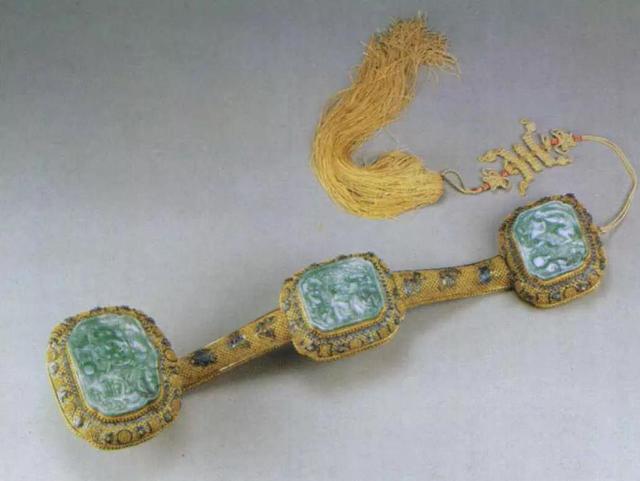 邯郸翡翠原石翡翠原石技巧-第10张图片-翡翠网 邯郸翡翠原石翡翠原石技巧-第10张图片-翡翠网