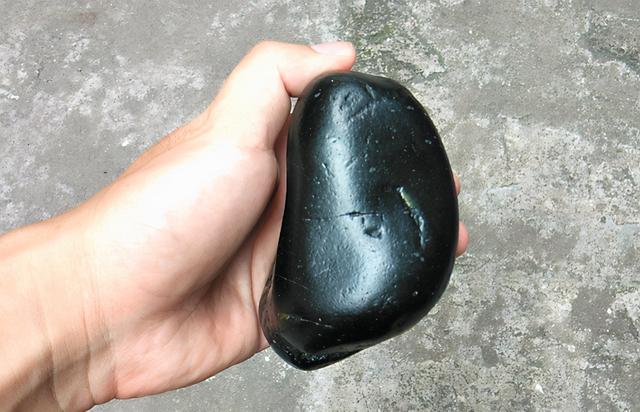 柯基鉴定翡翠知识翡翠的鉴定知识-第1张图片-翡翠网 柯基鉴定翡翠知识翡翠的鉴定知识-第1张图片-翡翠网