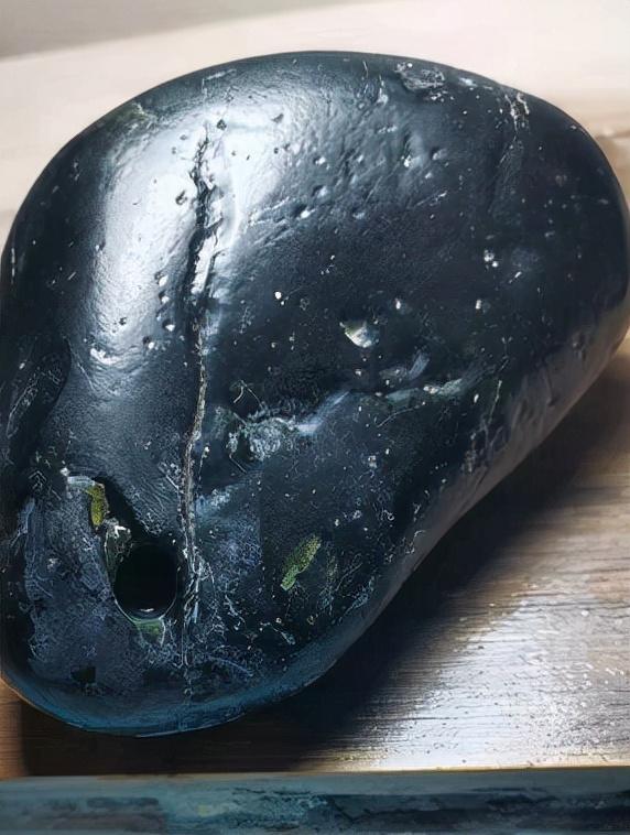 柯基鉴定翡翠知识翡翠的鉴定知识-第2张图片-翡翠网 柯基鉴定翡翠知识翡翠的鉴定知识-第2张图片-翡翠网