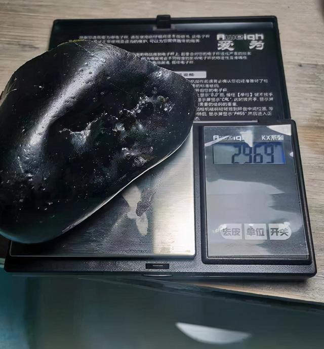 柯基鉴定翡翠知识翡翠的鉴定知识-第4张图片-翡翠网 柯基鉴定翡翠知识翡翠的鉴定知识-第4张图片-翡翠网