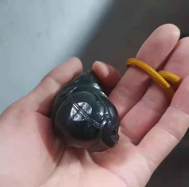 柯基鉴定翡翠知识翡翠的鉴定知识-第7张图片-翡翠网 柯基鉴定翡翠知识翡翠的鉴定知识-第7张图片-翡翠网