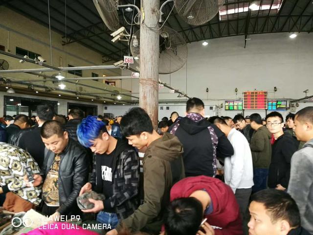 抖音赵阳兰珠宝怎么样,华哥翡翠原石开播了吗-第7张图片-翡翠网 抖音赵阳兰珠宝怎么样,华哥翡翠原石开播了吗-第7张图片-翡翠网