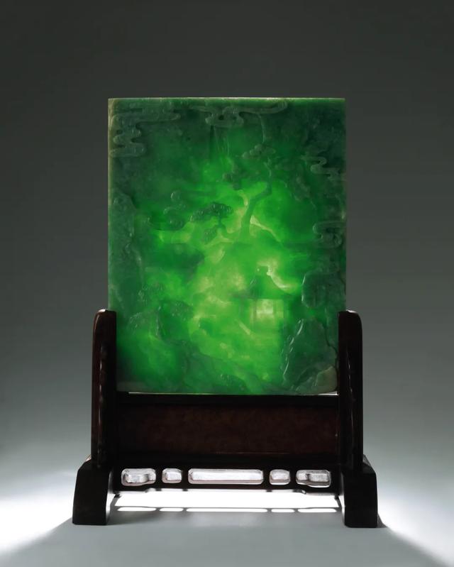 清代翡翠观音的价格,清代翡翠观音挂件鉴定视频-第4张图片-翡翠网 清代翡翠观音的价格,清代翡翠观音挂件鉴定视频-第4张图片-翡翠网