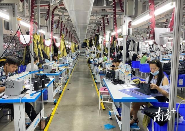 西宁宝光翡翠华庭城东区宝光价格-第4张图片-翡翠网 西宁宝光翡翠华庭城东区宝光价格-第4张图片-翡翠网