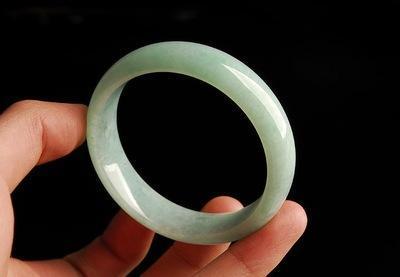 包含糯米冰种翡翠手镯真假辨别的词条-第6张图片-翡翠网 包含糯米冰种翡翠手镯真假辨别的词条-第6张图片-翡翠网