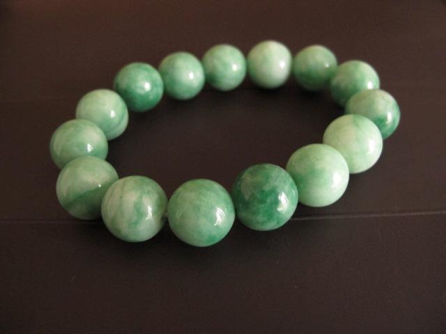 包含糯米冰种翡翠手镯真假辨别的词条-第10张图片-翡翠网 包含糯米冰种翡翠手镯真假辨别的词条-第10张图片-翡翠网