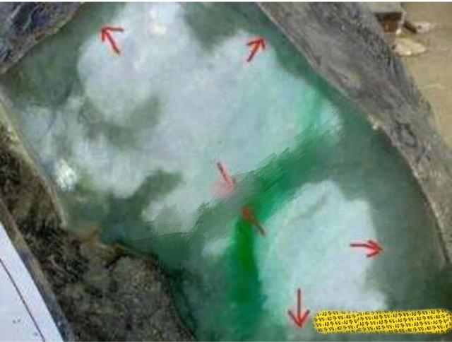 翡翠原石包头癣,安徽癣翡翠原石-第13张图片-翡翠网 翡翠原石包头癣,安徽癣翡翠原石-第13张图片-翡翠网