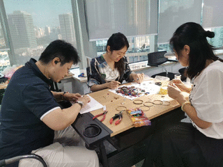 翡翠专业知识培训目的翡翠的专业知识大全-第3张图片-翡翠网 翡翠专业知识培训目的翡翠的专业知识大全-第3张图片-翡翠网