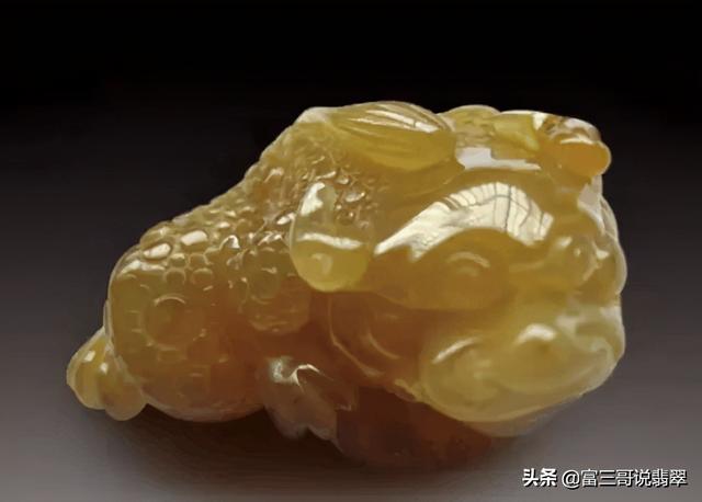 石榴石真假翡翠知识石榴石真假难辨-第8张图片-翡翠网 石榴石真假翡翠知识石榴石真假难辨-第8张图片-翡翠网