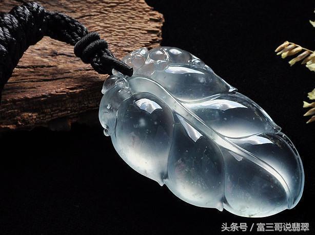 翡翠挂件手镯怎么上色的简单介绍-第3张图片-翡翠网 翡翠挂件手镯怎么上色的简单介绍-第3张图片-翡翠网