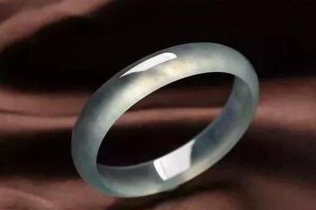 翡翠原石的价位,翡翠透明价格-第1张图片-翡翠网 翡翠原石的价位,翡翠透明价格-第1张图片-翡翠网