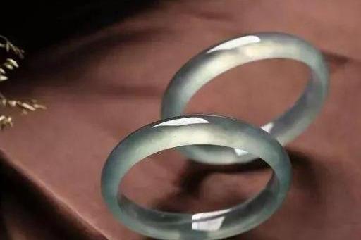 翡翠原石的价位,翡翠透明价格-第17张图片-翡翠网 翡翠原石的价位,翡翠透明价格-第17张图片-翡翠网