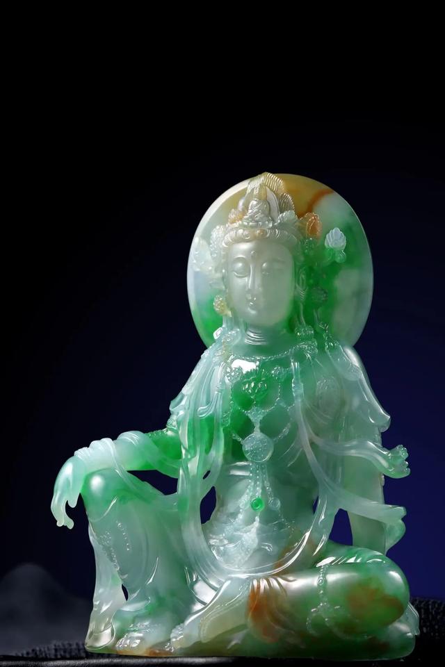 包含羽化成蝶翡翠知识的词条-第1张图片-翡翠网 包含羽化成蝶翡翠知识的词条-第1张图片-翡翠网