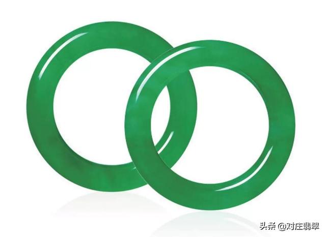 现在买的翡翠手镯价格多少的简单介绍-第1张图片-翡翠网 现在买的翡翠手镯价格多少的简单介绍-第1张图片-翡翠网