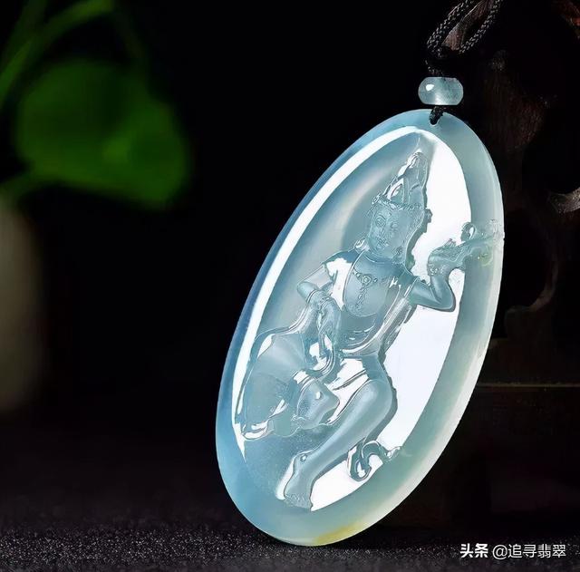 翡翠老蓝水知识,老种蓝水翡翠好不好-第5张图片-翡翠网 翡翠老蓝水知识,老种蓝水翡翠好不好-第5张图片-翡翠网