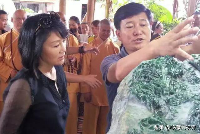 翡翠原石产地有哪里保山开窗原石翡翠-第5张图片-翡翠网 翡翠原石产地有哪里保山开窗原石翡翠-第5张图片-翡翠网