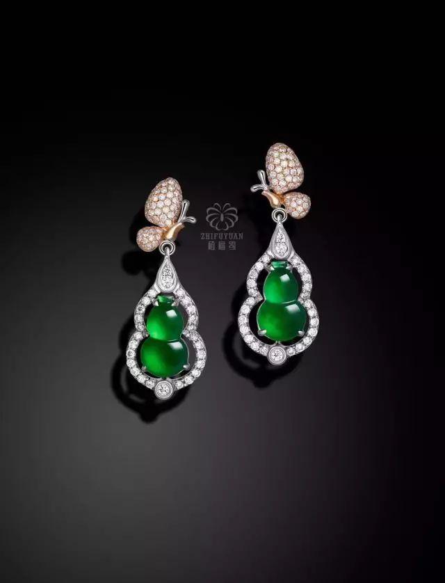 玻璃种帝王绿48亿手镯翡翠原石是按斤卖的吗-第15张图片-翡翠网 玻璃种帝王绿48亿手镯翡翠原石是按斤卖的吗-第15张图片-翡翠网