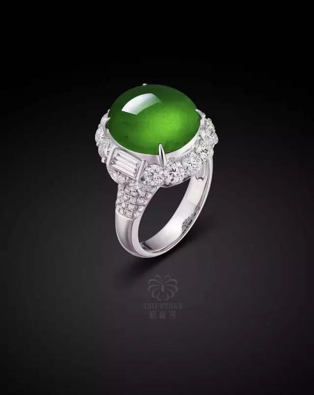 玻璃种帝王绿48亿手镯翡翠原石是按斤卖的吗-第30张图片-翡翠网 玻璃种帝王绿48亿手镯翡翠原石是按斤卖的吗-第30张图片-翡翠网