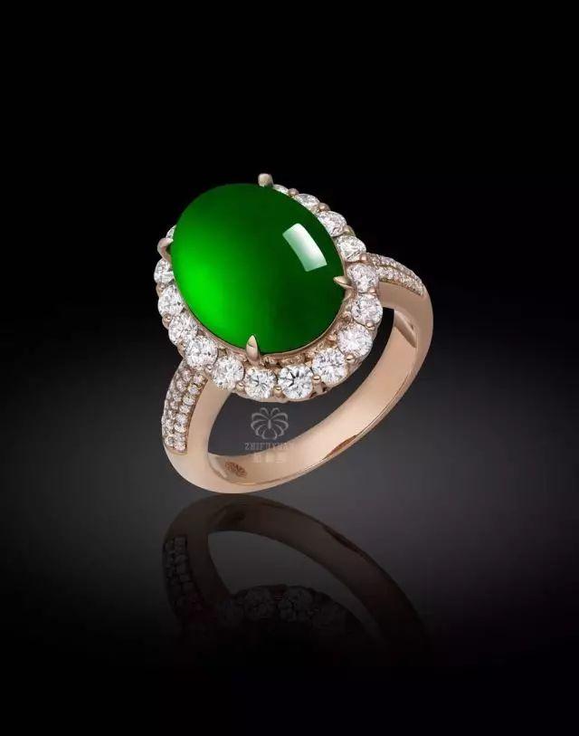 玻璃种帝王绿48亿手镯翡翠原石是按斤卖的吗-第34张图片-翡翠网 玻璃种帝王绿48亿手镯翡翠原石是按斤卖的吗-第34张图片-翡翠网