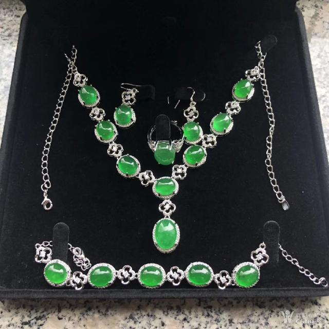 翡翠传承知识讲解翡翠原石技巧-第2张图片-翡翠网 翡翠传承知识讲解翡翠原石技巧-第2张图片-翡翠网