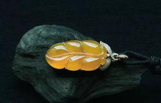 翡翠传承知识讲解翡翠原石技巧-第6张图片-翡翠网 翡翠传承知识讲解翡翠原石技巧-第6张图片-翡翠网