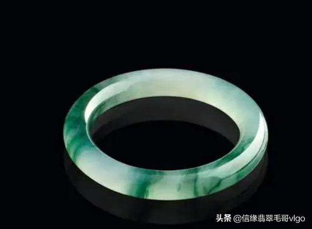 包含翡翠成品图片知识大全的词条-第2张图片-翡翠网 包含翡翠成品图片知识大全的词条-第2张图片-翡翠网