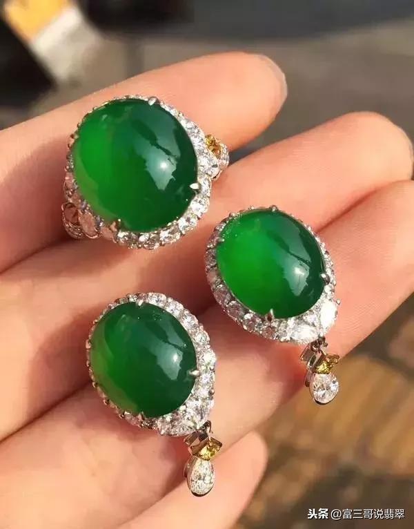 关于质量好的翡翠玉石首饰知识的信息-第6张图片-翡翠网 关于质量好的翡翠玉石首饰知识的信息-第6张图片-翡翠网