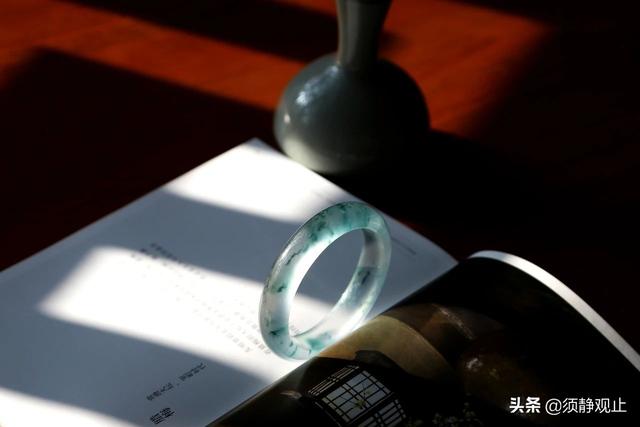 翡翠加工手镯视频原石翡翠手镯-第14张图片-翡翠网 翡翠加工手镯视频原石翡翠手镯-第14张图片-翡翠网