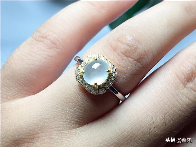 包含冰种白色翡翠戒指价格的词条-第6张图片-翡翠网 包含冰种白色翡翠戒指价格的词条-第6张图片-翡翠网