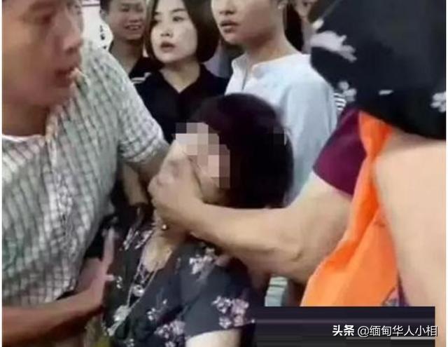 戴玉镯手腕起痱子戴上翡翠手镯之后手痒怎么回事-第4张图片-翡翠网 戴玉镯手腕起痱子戴上翡翠手镯之后手痒怎么回事-第4张图片-翡翠网