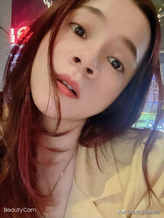 直播卖翡翠玉是真的吗美女直播间翡翠知识-第15张图片-翡翠网 直播卖翡翠玉是真的吗美女直播间翡翠知识-第15张图片-翡翠网