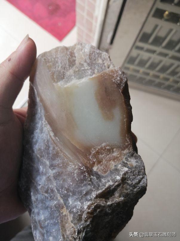 直播卖翡翠玉是真的吗美女直播间翡翠知识-第18张图片-翡翠网 直播卖翡翠玉是真的吗美女直播间翡翠知识-第18张图片-翡翠网