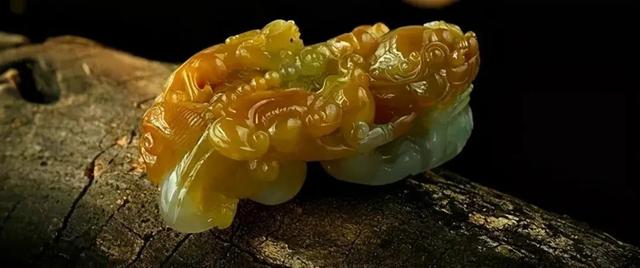 什么是冰种翡翠黄翡翡翠知识-第5张图片-翡翠网 什么是冰种翡翠黄翡翡翠知识-第5张图片-翡翠网