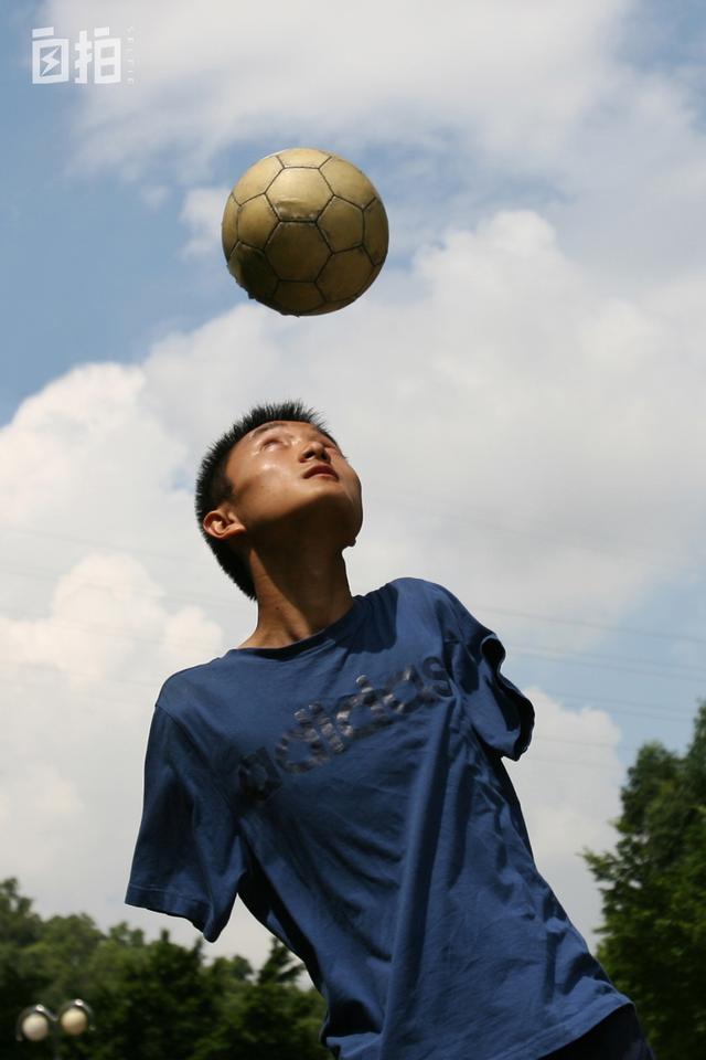 高一体育生飞机抖音,抖音里的飞机特效哪来的-第21张图片-翡翠网 高一体育生飞机抖音,抖音里的飞机特效哪来的-第21张图片-翡翠网