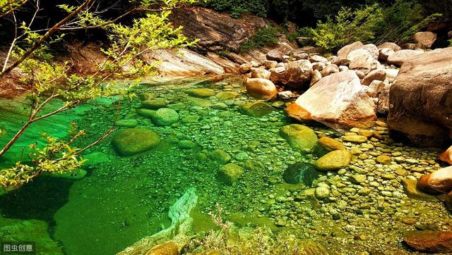 翡翠原石切割技巧翡翠场口知识讲解-第3张图片-翡翠网 翡翠原石切割技巧翡翠场口知识讲解-第3张图片-翡翠网