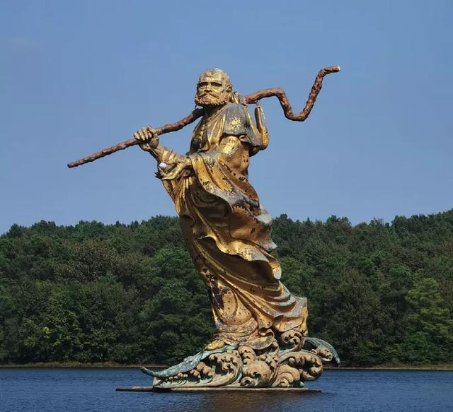 紫金翡翠原石玉石毛料,翡翠原石哪里买-第6张图片-翡翠网 紫金翡翠原石玉石毛料,翡翠原石哪里买-第6张图片-翡翠网