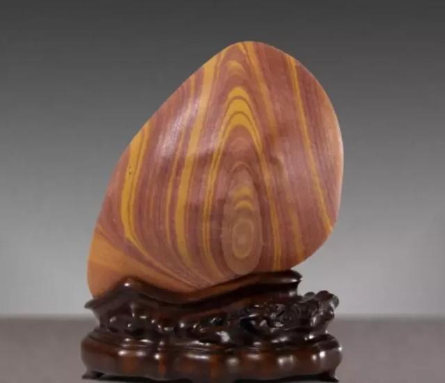 紫金翡翠原石玉石毛料,翡翠原石哪里买-第10张图片-翡翠网 紫金翡翠原石玉石毛料,翡翠原石哪里买-第10张图片-翡翠网