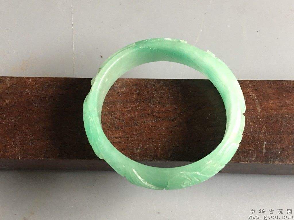 成都老象牙手镯鉴定,成都翡翠手镯视频-第1张图片-翡翠网 成都老象牙手镯鉴定,成都翡翠手镯视频-第1张图片-翡翠网