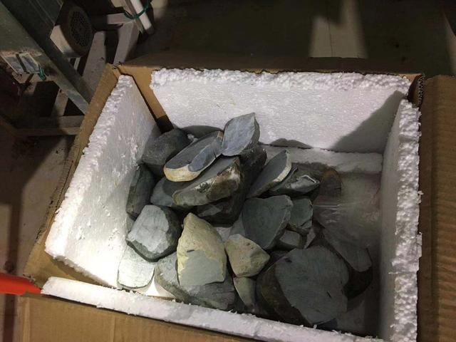 海口市翡翠原石翡翠原石技巧-第1张图片-翡翠网 海口市翡翠原石翡翠原石技巧-第1张图片-翡翠网