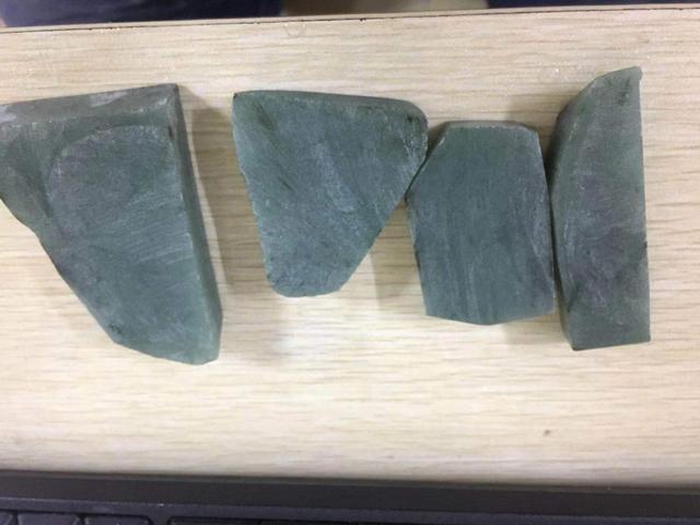 海口市翡翠原石翡翠原石技巧-第4张图片-翡翠网 海口市翡翠原石翡翠原石技巧-第4张图片-翡翠网