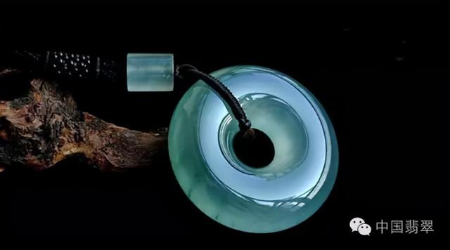 翡翠葫芦寓意翡翠知识寓意-第1张图片-翡翠网 翡翠葫芦寓意翡翠知识寓意-第1张图片-翡翠网