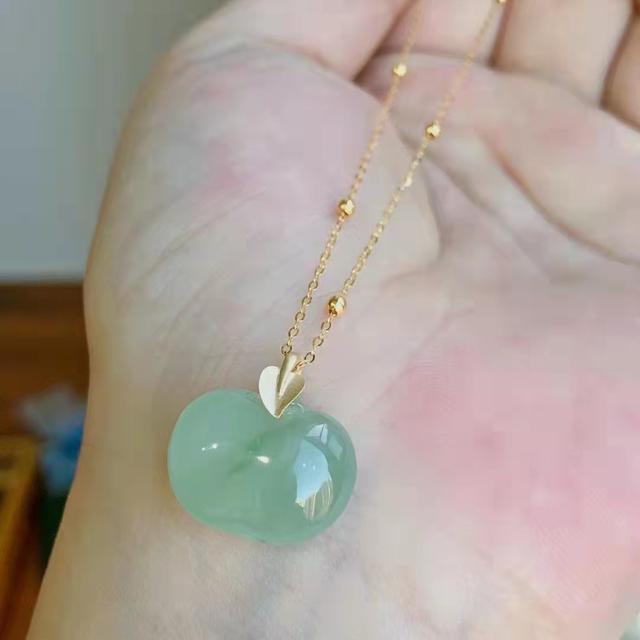 冰种翡翠好吗晴水翡翠知识大全-第5张图片-翡翠网 冰种翡翠好吗晴水翡翠知识大全-第5张图片-翡翠网