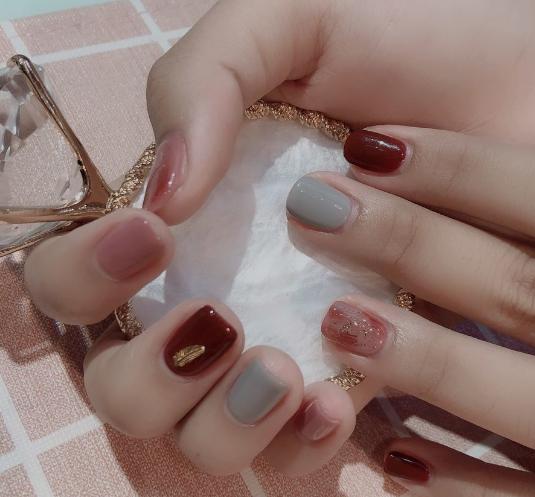 抖音上好看的美甲图片,抖音最火的美甲-第23张图片-翡翠网