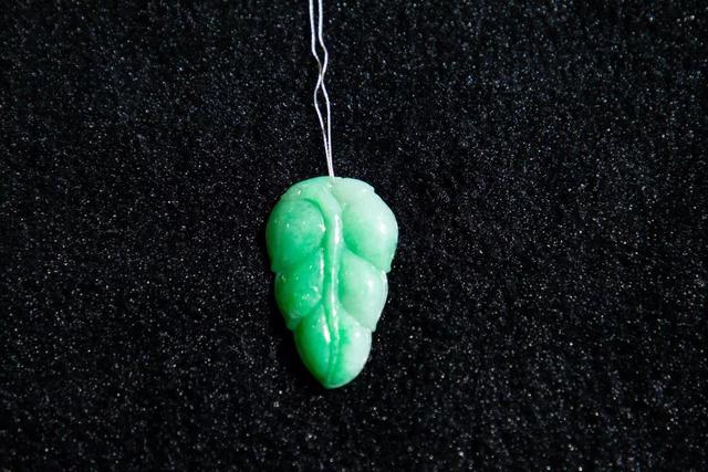 张铁军玉如意张铁军翡翠手镯价格-第30张图片-翡翠网 张铁军玉如意张铁军翡翠手镯价格-第30张图片-翡翠网