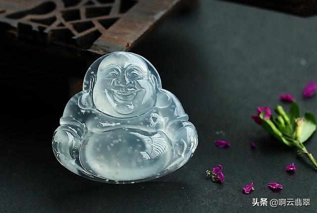 棉絮翡翠价格的简单介绍-第1张图片-翡翠网 棉絮翡翠价格的简单介绍-第1张图片-翡翠网