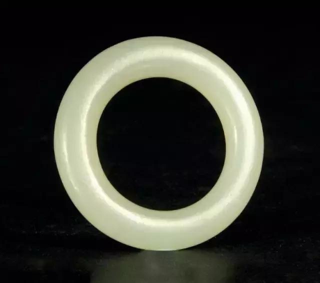 天山翡翠原石图片大全,好的翡翠原石-第7张图片-翡翠网 天山翡翠原石图片大全,好的翡翠原石-第7张图片-翡翠网