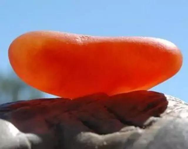 天山翡翠原石图片大全,好的翡翠原石-第25张图片-翡翠网 天山翡翠原石图片大全,好的翡翠原石-第25张图片-翡翠网