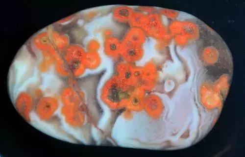 天山翡翠原石图片大全,好的翡翠原石-第32张图片-翡翠网 天山翡翠原石图片大全,好的翡翠原石-第32张图片-翡翠网