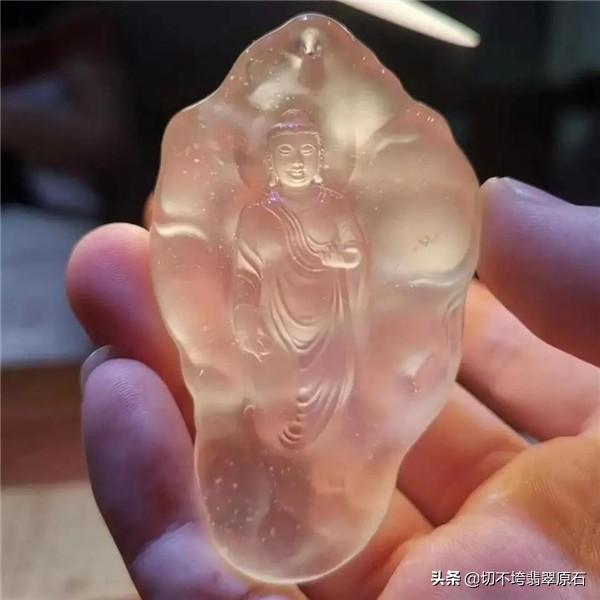 翡翠手镯断层是什么意思,翡翠手镯有裂纹怎么办-第11张图片-翡翠网 翡翠手镯断层是什么意思,翡翠手镯有裂纹怎么办-第11张图片-翡翠网